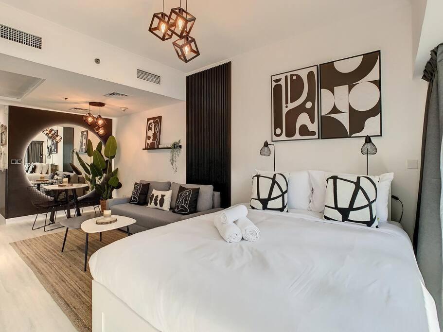 Luxury Modern Studio In Jlt With Amazing View & Rooftop Pool - Sleeps 3 Dubai Exterior photo
